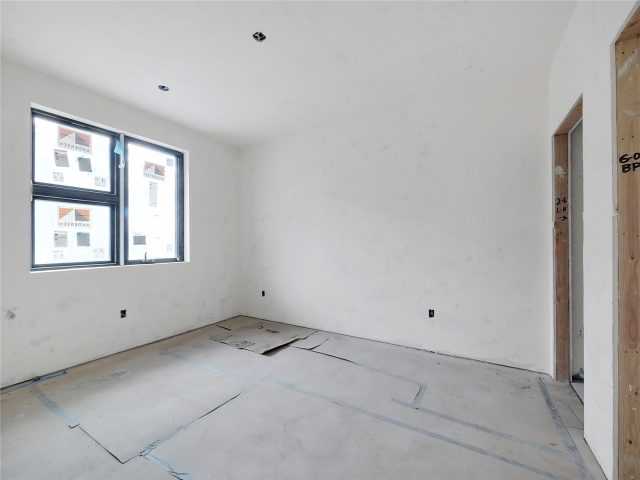 740 Blue River Parkway E4 photo 26