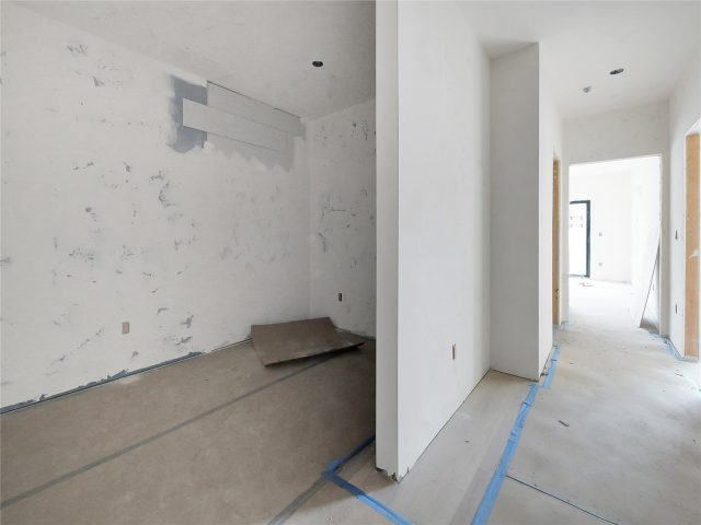 740 Blue River Parkway E4 photo 27