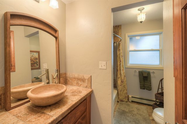 396 Hamilton Creek Road photo 16