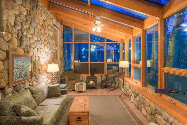 396 Hamilton Creek Road photo 23