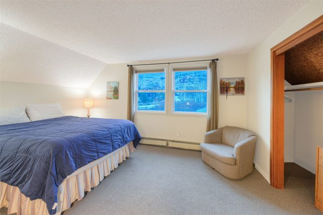 396 Hamilton Creek Road photo 36