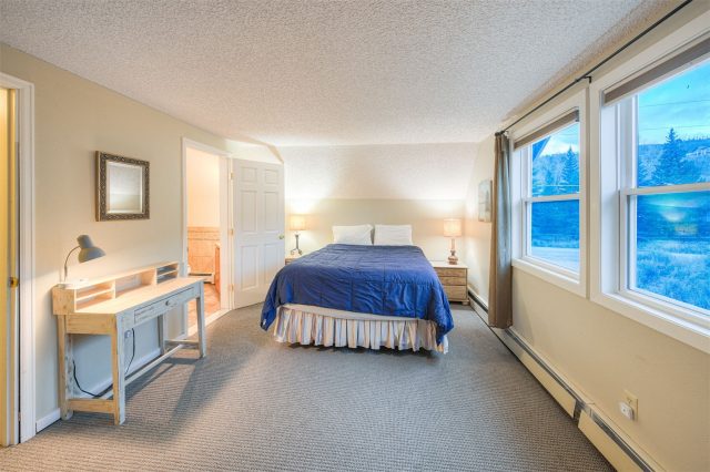 396 Hamilton Creek Road photo 38