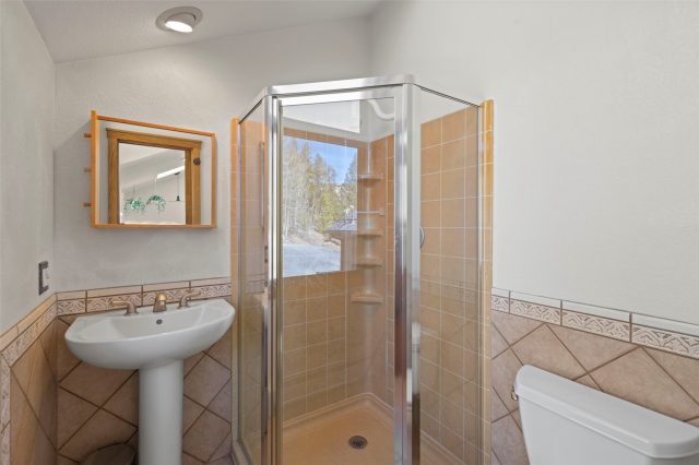 126 Hummingbird Drive photo 24