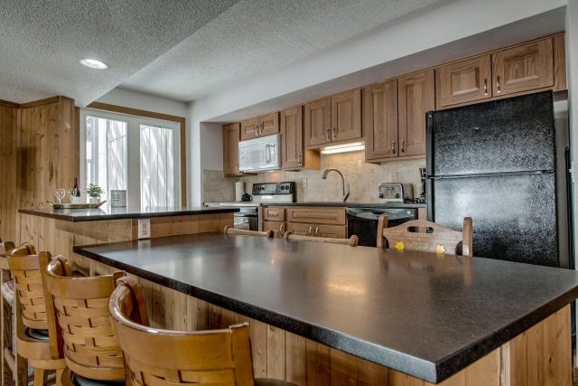 1075 Ski Hill Road 46 photo 11