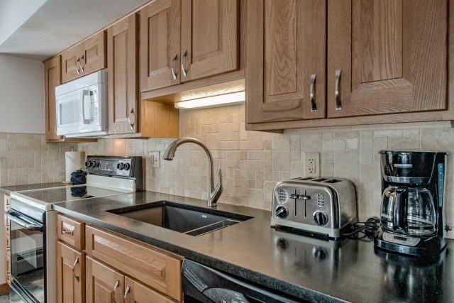 1075 Ski Hill Road 46 photo 13