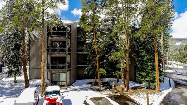 1075 Ski Hill Road 46 photo 27