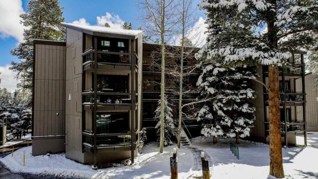 1075 Ski Hill Road 46 photo 28