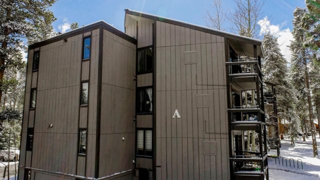 1075 Ski Hill Road 46 photo 30