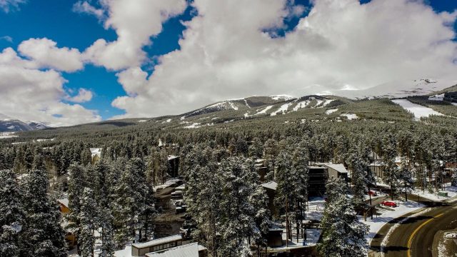1105 Ski Hill Road 69 photo 31