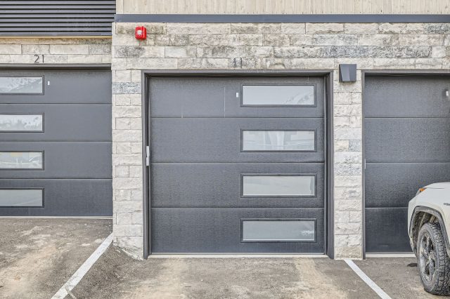 740 Blue River Parkway C11 photo 15