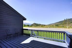 250 Cove Boulevard 3 photo 26