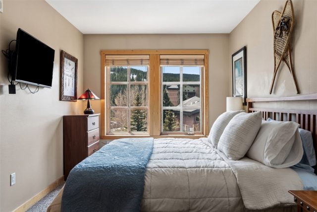 910 Copper Road 419 photo 15