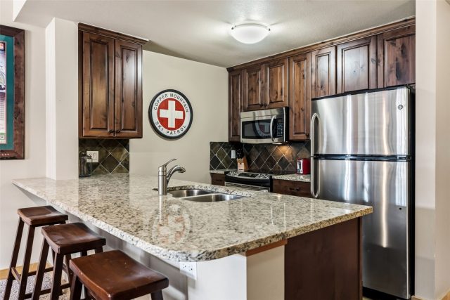 910 Copper Road 419 photo 8