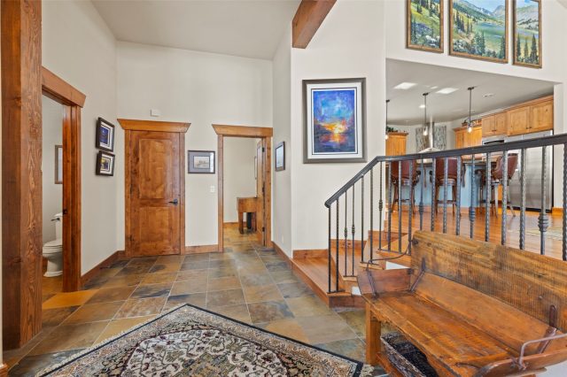 338 Fairways Drive photo 7