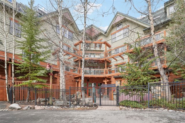 Condo in Jackpine And Blackbear Lodge Condos, Keystone — photo 3 Condo in Jackpine And Blackbear Lodge Condos, Keystone, CO — photo 3 (MLS S1068484)