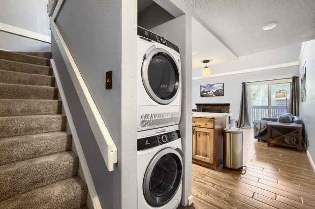620 S 7th Avenue 357 photo 19
