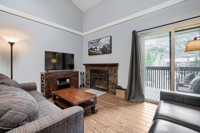 Condo in Mountain Side Condo, Frisco, CO — photo 3 (MLS S1068485)