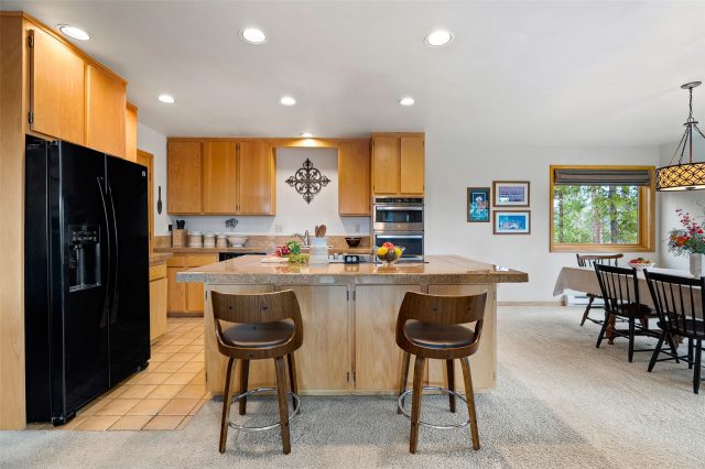 126 Snowberry Way photo 11