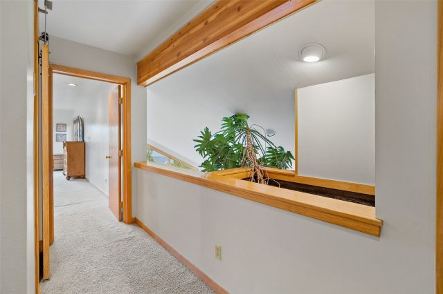 126 Snowberry Way photo 16