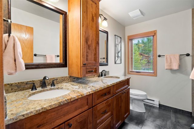 126 Snowberry Way photo 20