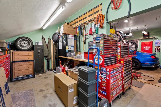 126 Snowberry Way photo 44