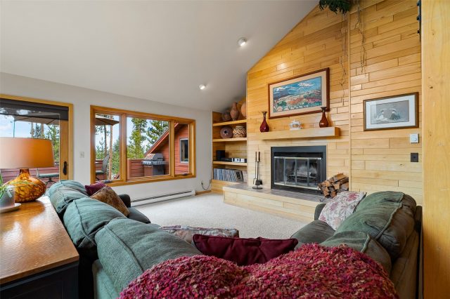 126 Snowberry Way photo 7