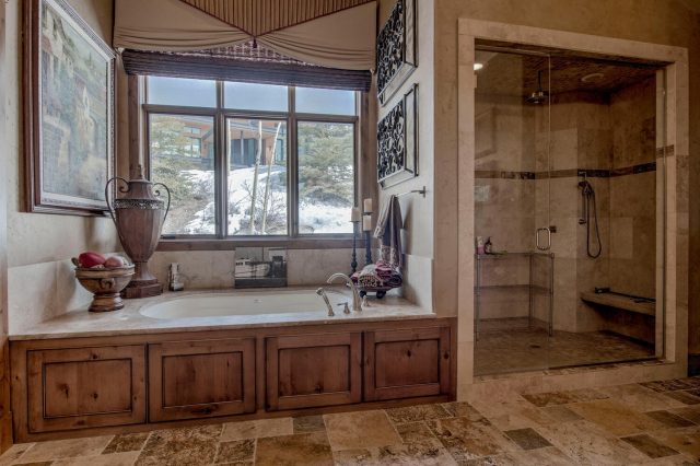 86 Grey Jay Lane photo 24