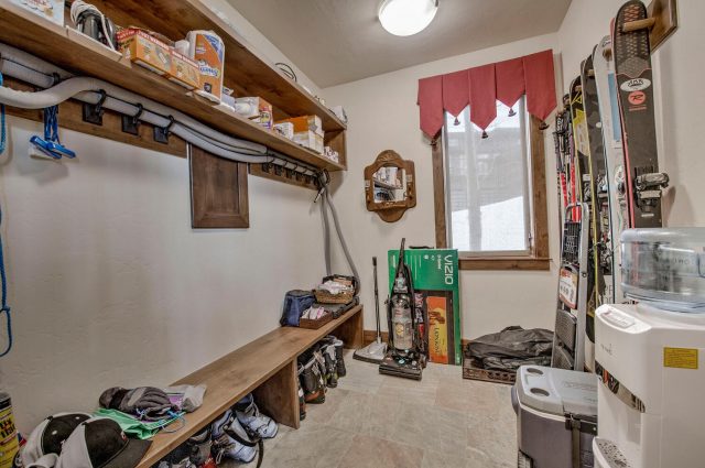 86 Grey Jay Lane photo 44