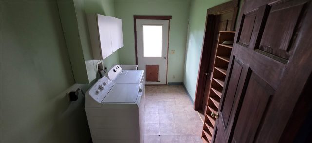 317 Hummingbird Circle photo 8