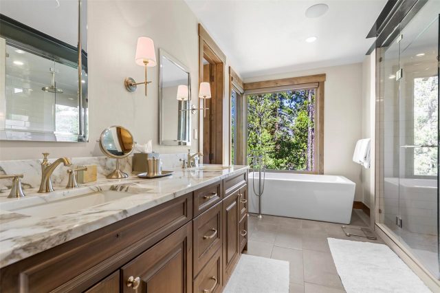 584 Peerless Drive photo 24