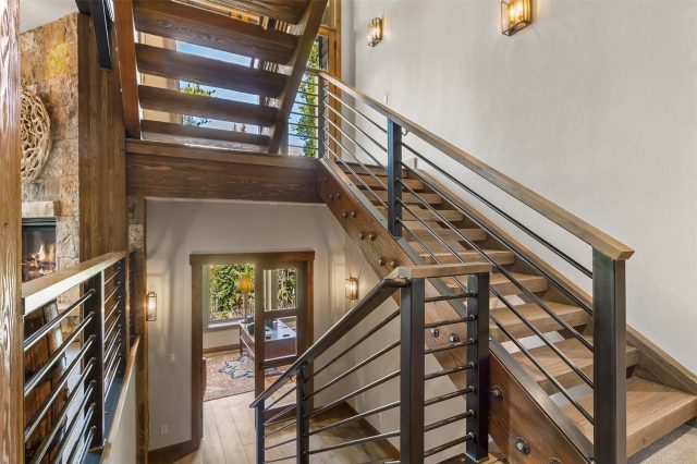 584 Peerless Drive photo 37