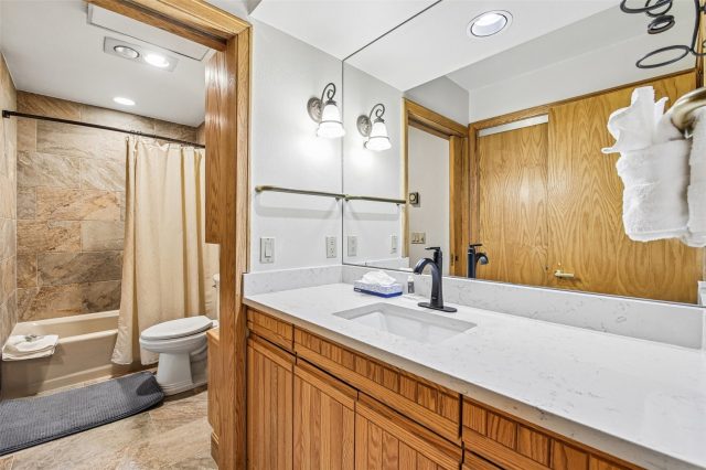 1203 W Keystone Road 2710 photo 16