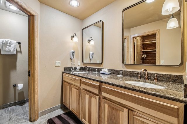 1203 W Keystone Road 2710 photo 27