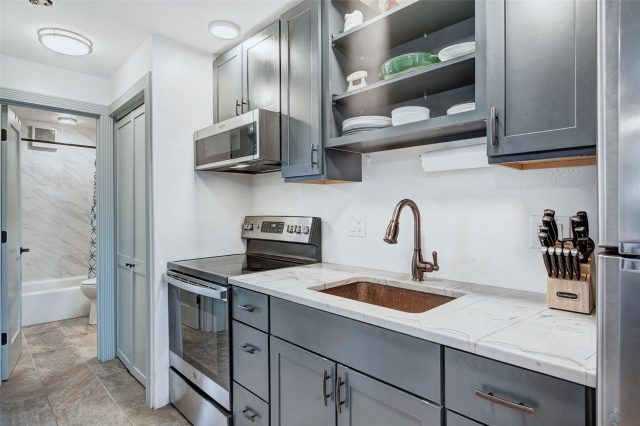 301 N French Street 207 photo 9