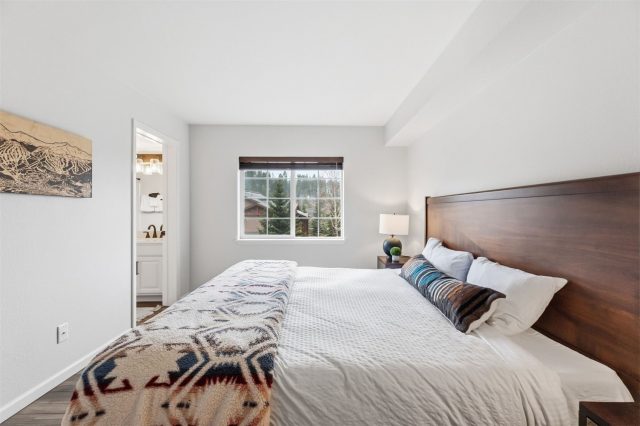 163 Pelican Circle 1206 photo 18