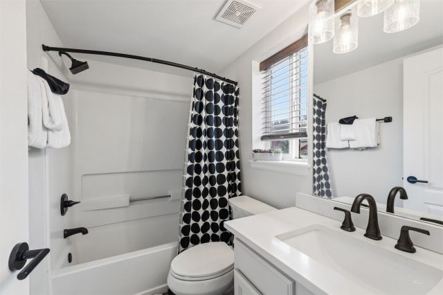 163 Pelican Circle 1206 photo 21