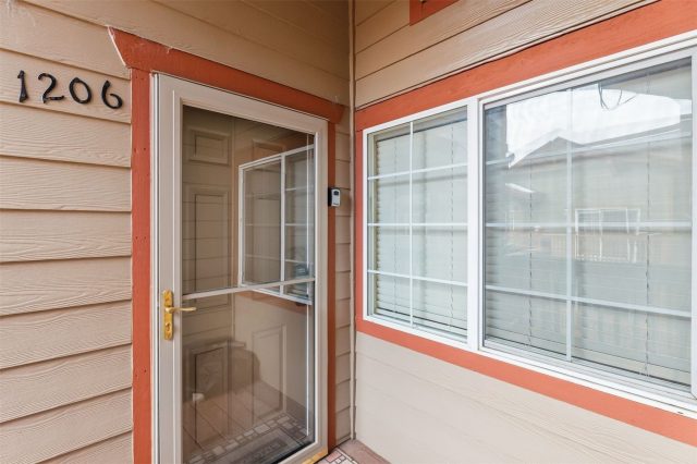 163 Pelican Circle 1206 photo 35