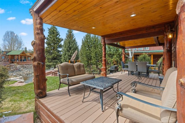 85 Revett Drive 220 photo 31