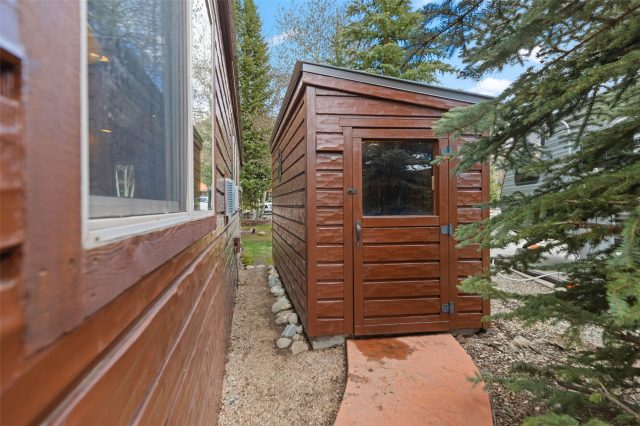 85 Revett Drive 220 photo 35