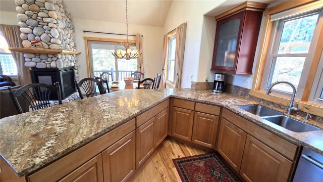 419 Kestrel Lane photo 12