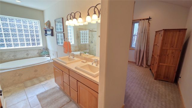 419 Kestrel Lane photo 22