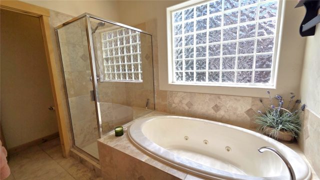 419 Kestrel Lane photo 23