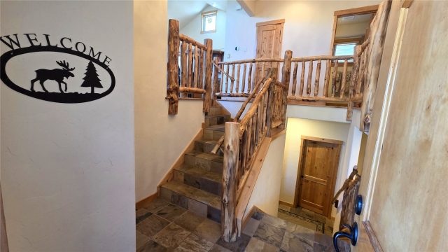 419 Kestrel Lane photo 30