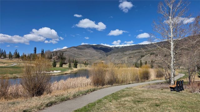 419 Kestrel Lane photo 45