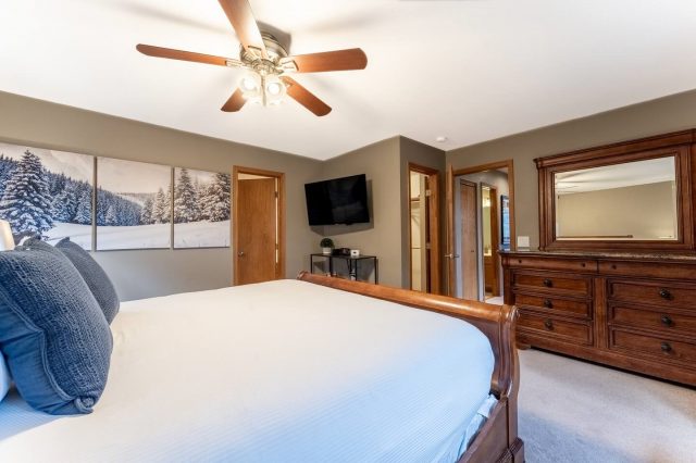 518 Bighorn Circle photo 12