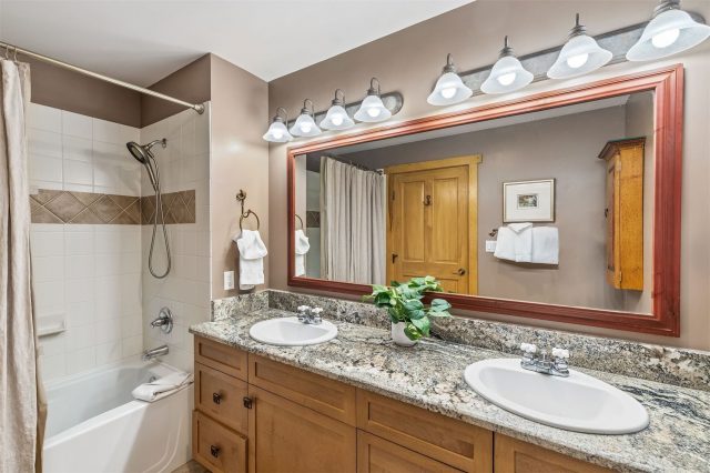 105 Wheeler Circle 331 photo 10