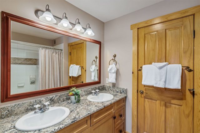 105 Wheeler Circle 331 photo 12