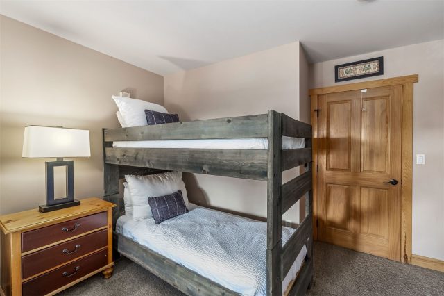 105 Wheeler Circle 331 photo 14