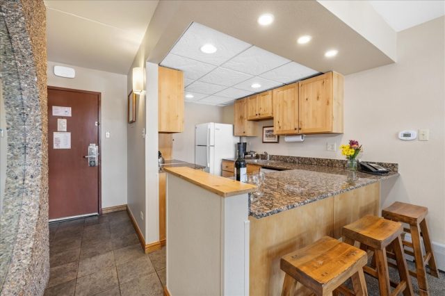 Condo in Beaver Run Condo, Breckenridge, CO — photo 3 (MLS S1068585)