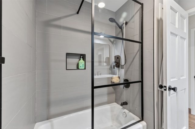 1532 Legend Lake S photo 33